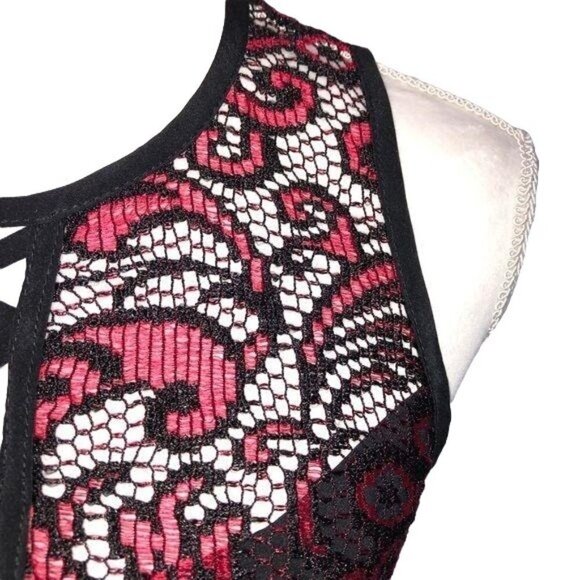 Nanette Lepore Top Womens Size 0 Black Red Lace Crochet Zipper Back Made In USA - Picture 3 of 12